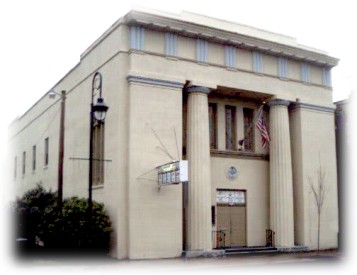 photo of the front of the Holbrook Masonic Temple